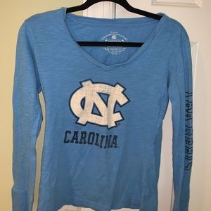 North Carolina size medium shirt